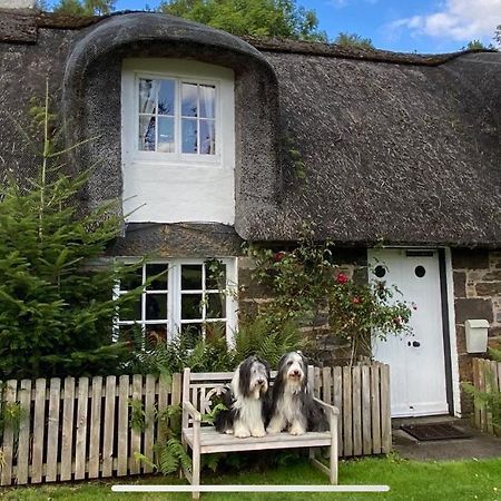 Glencroft A Fairytale Highland Cottage อาเบอร์เฟลดี ภายนอก รูปภาพ