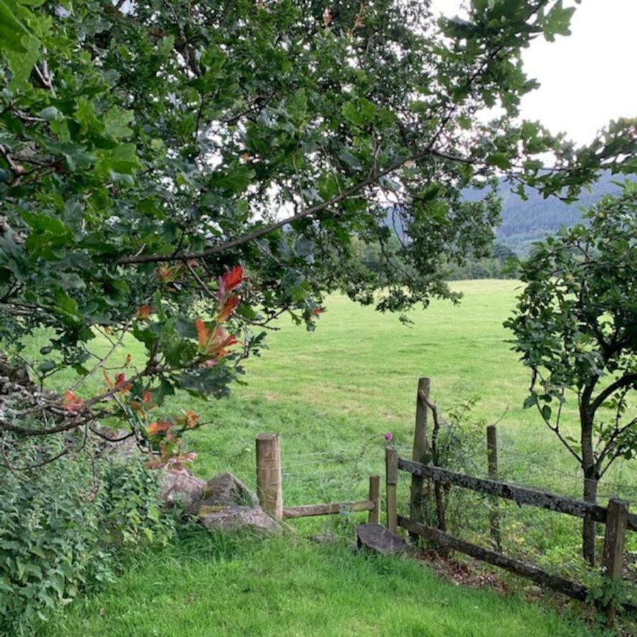 Glencroft A Fairytale Highland Cottage อาเบอร์เฟลดี ภายนอก รูปภาพ